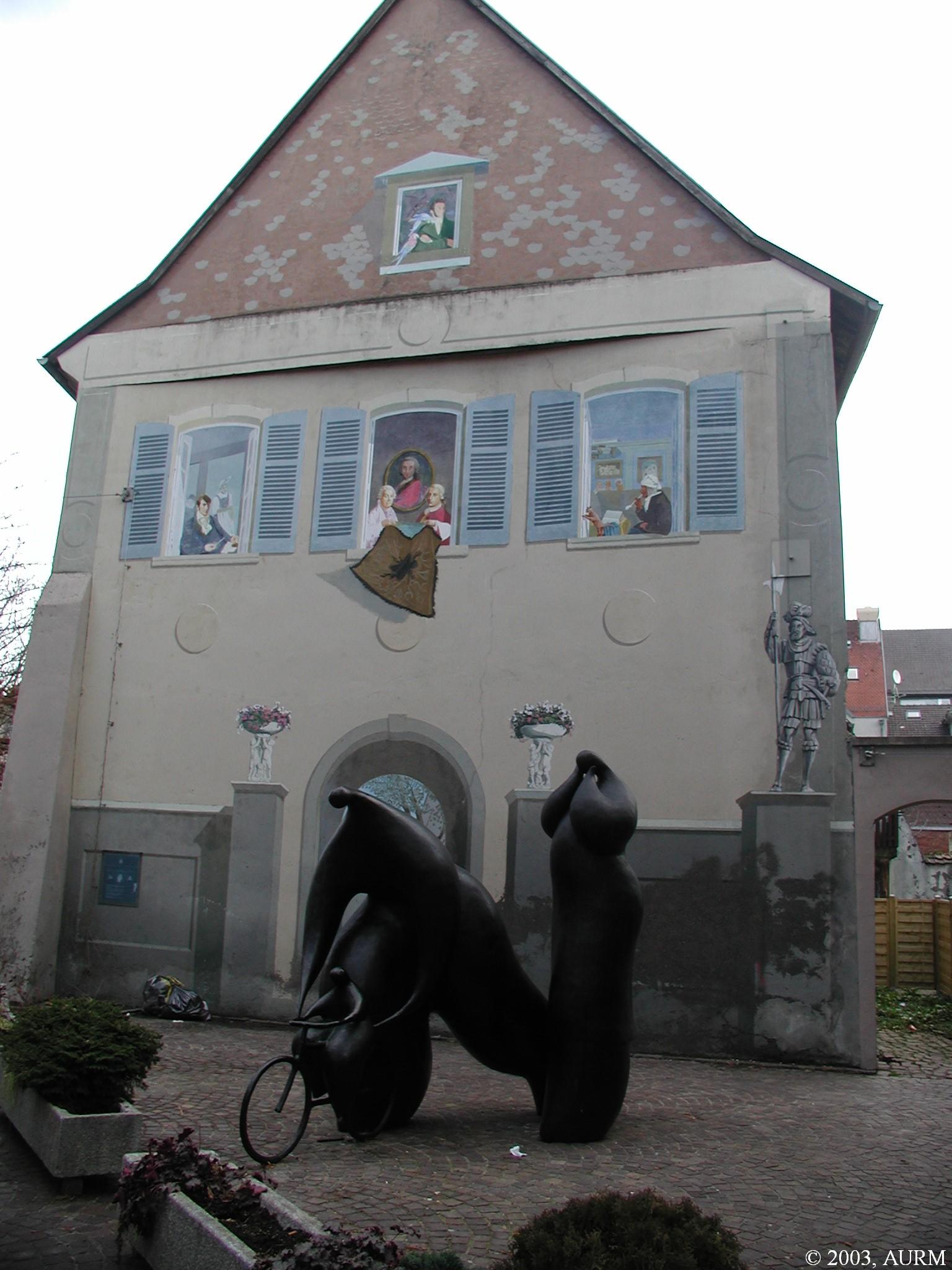 200-Franciscain cour chênes2 trompe oeil