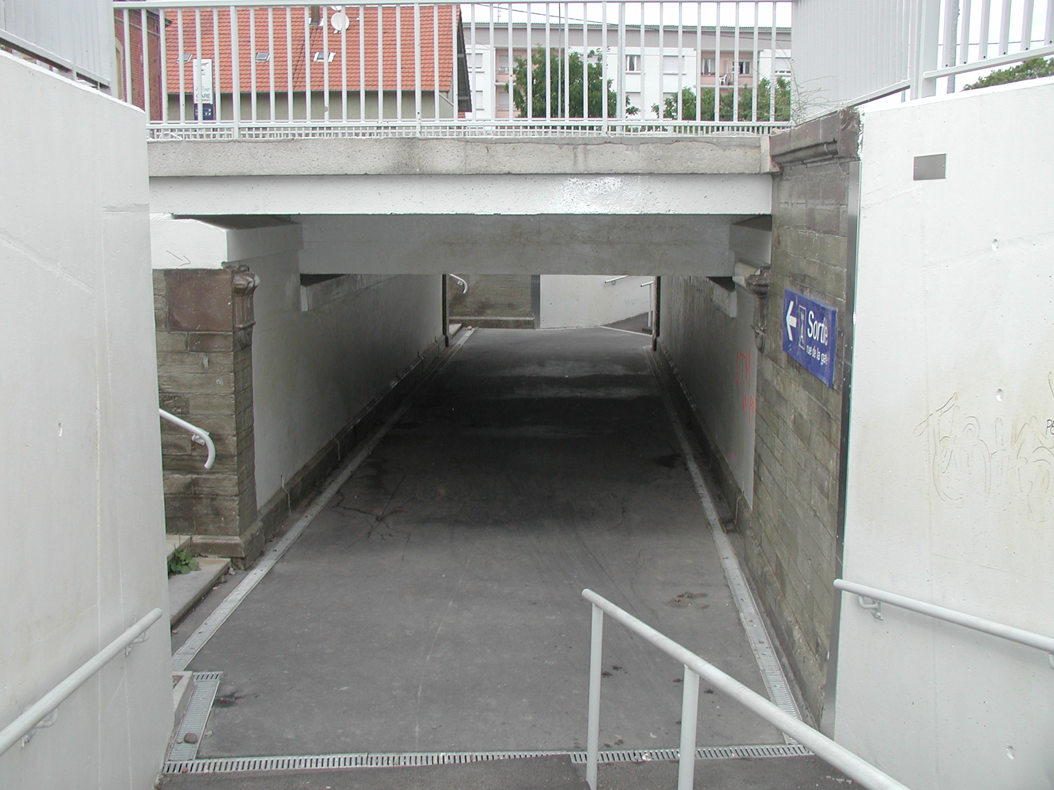 2004 Cernay gare souterrain