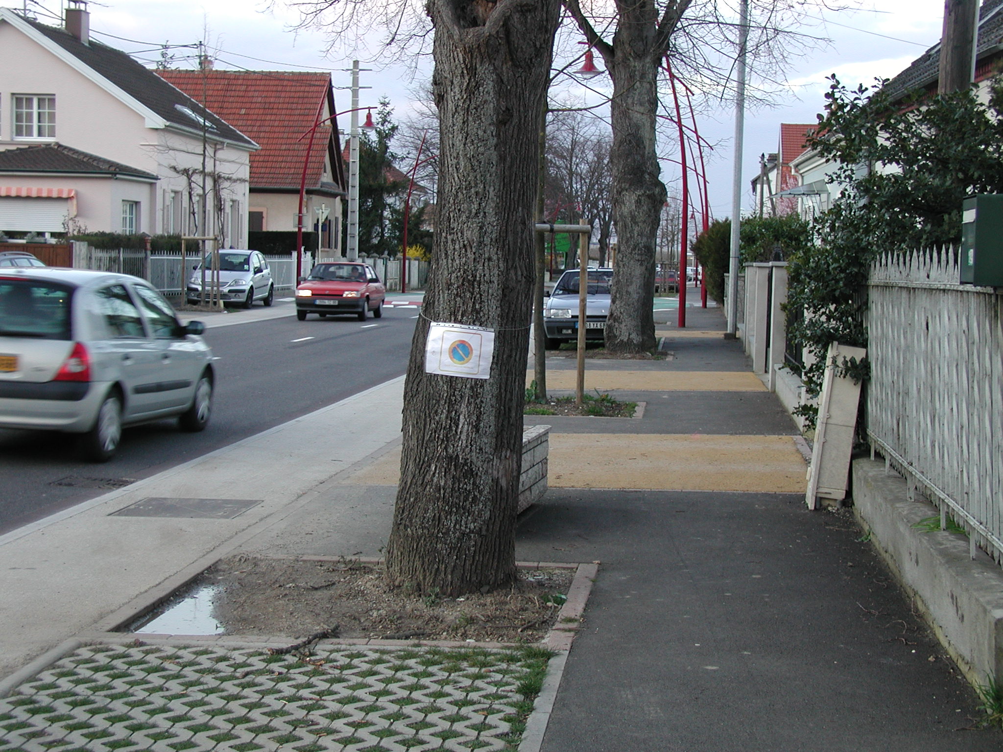 2007 Habsheim trottoir