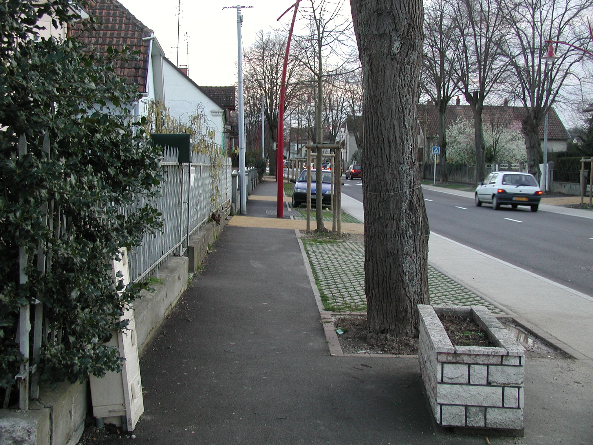 2007 Habsheim trottoir2