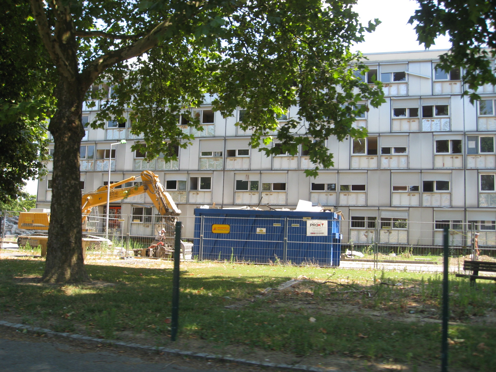 2010 Mulhouse Bourtzwiller  démolition (2)