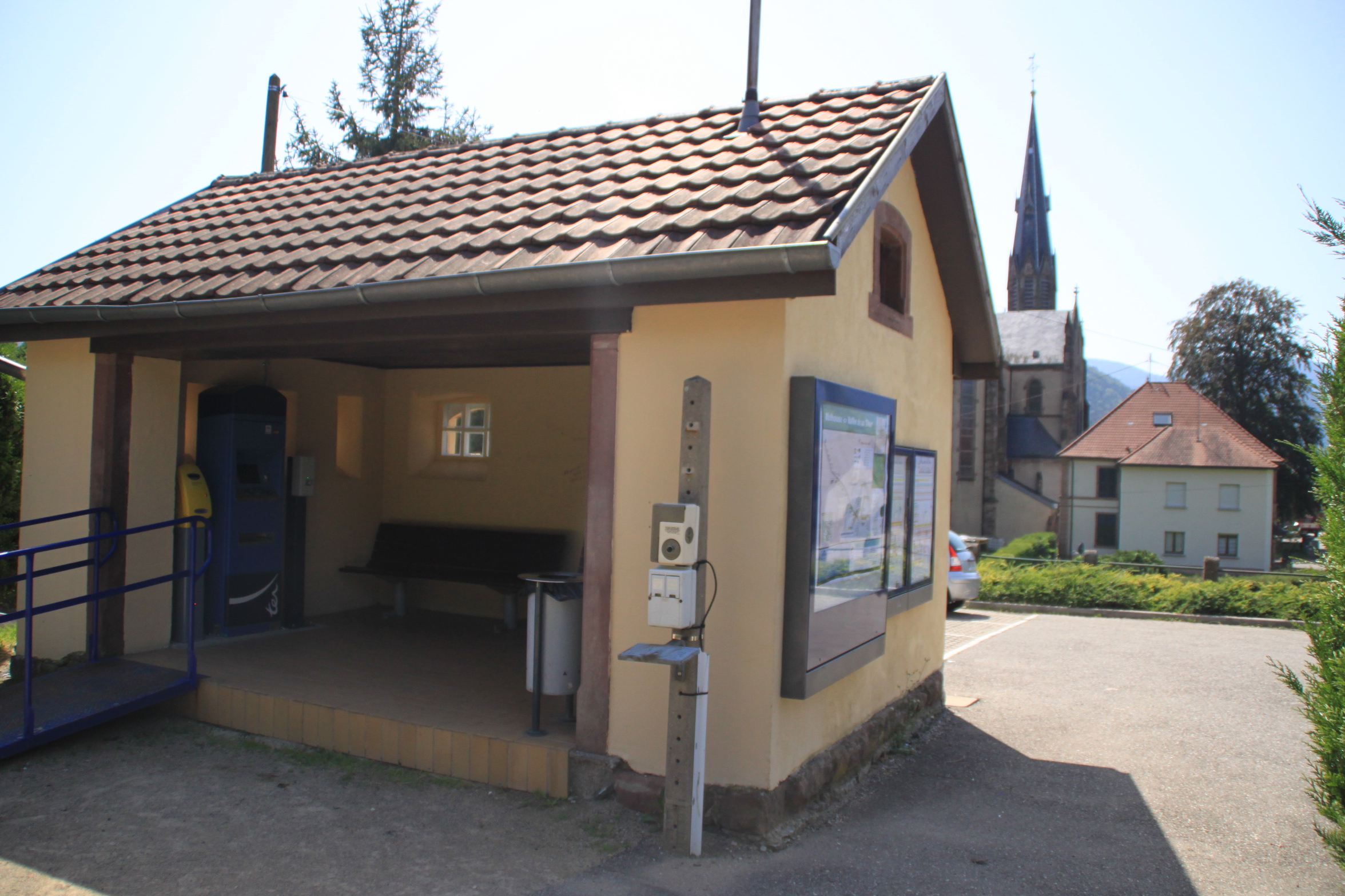 2011 Fellering stationtramtrain9