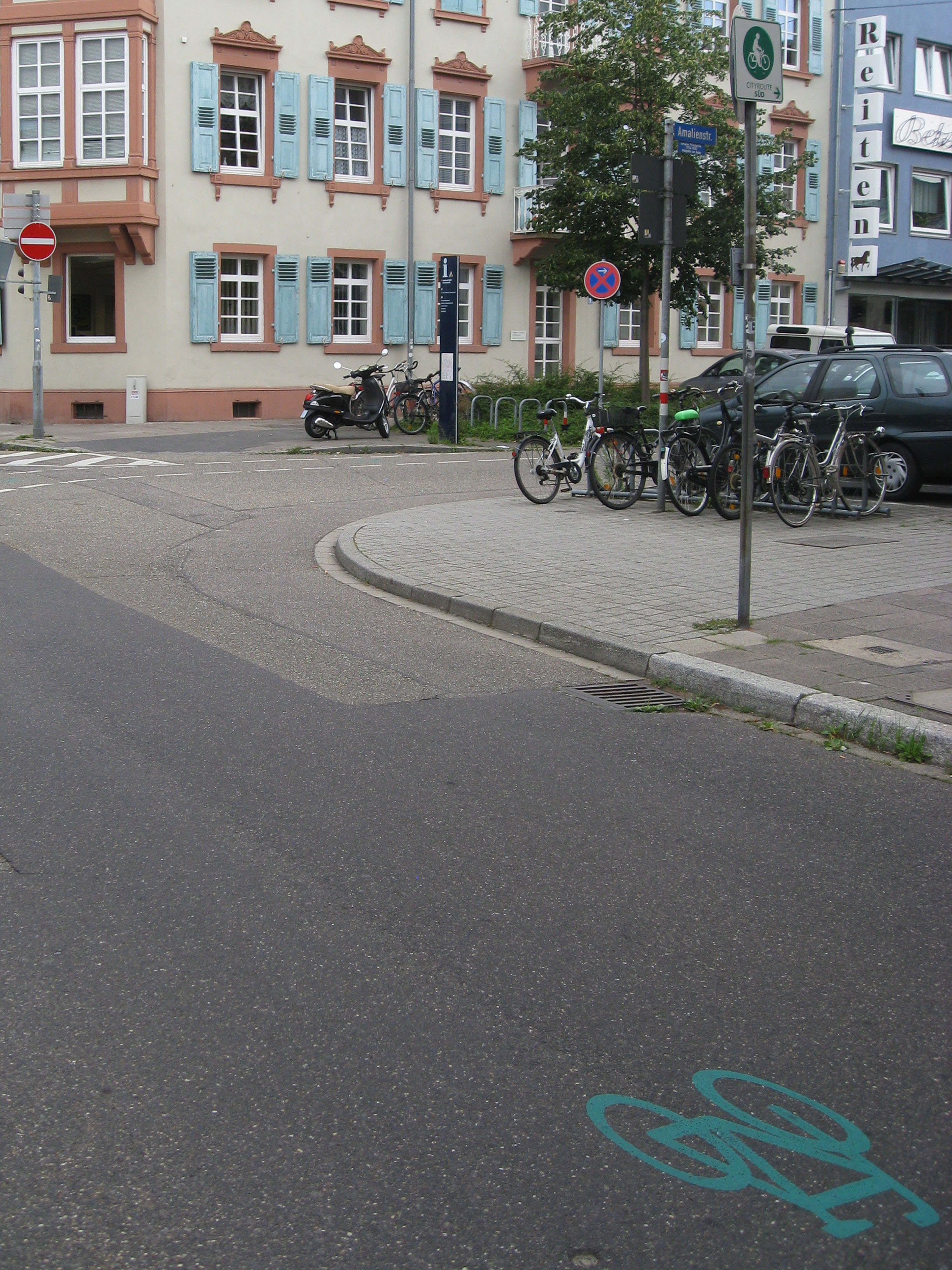 2012 Karlsruhe SignalisationCycle01