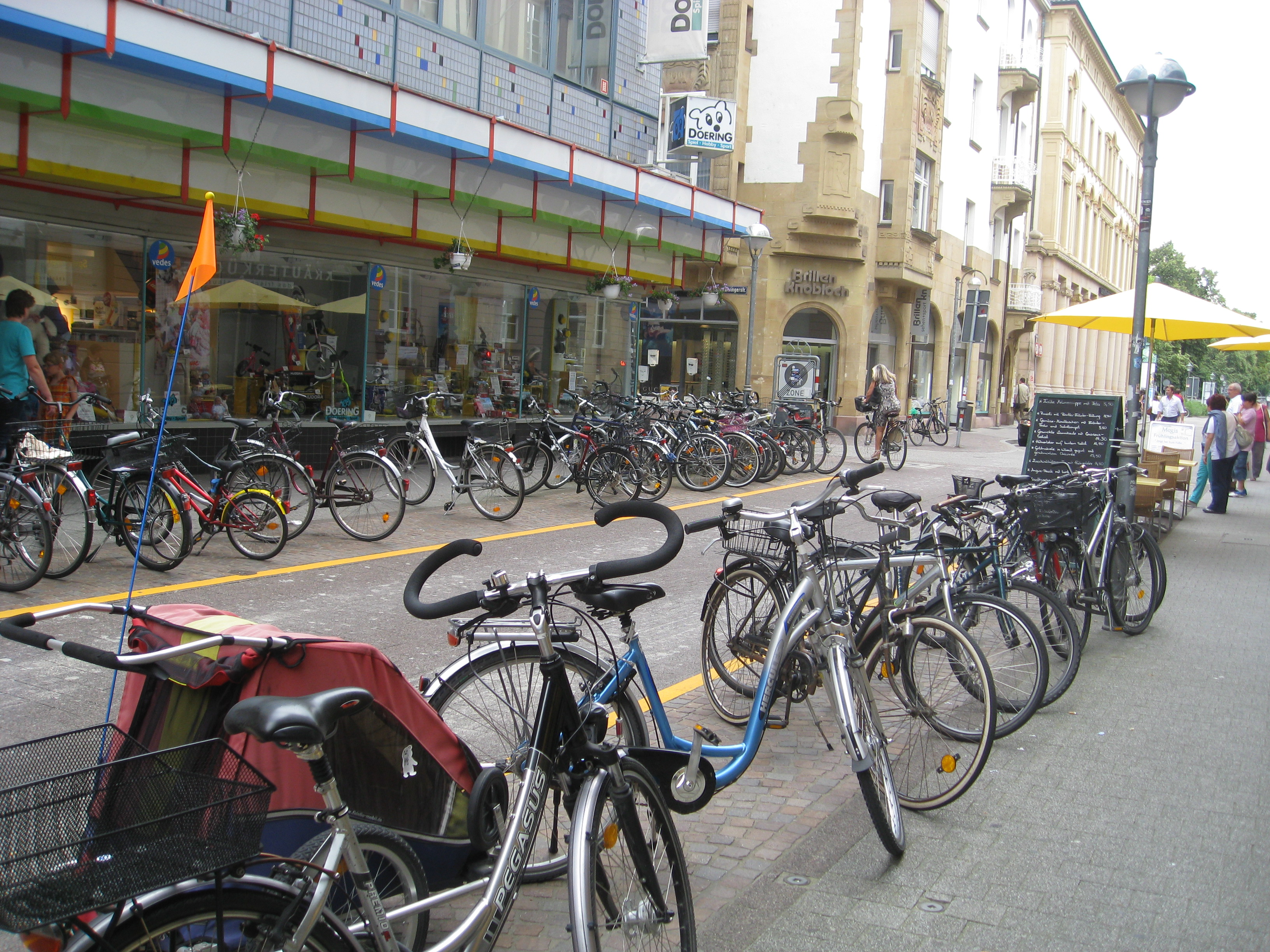 2012 Karlsruhe StationnementVelo05