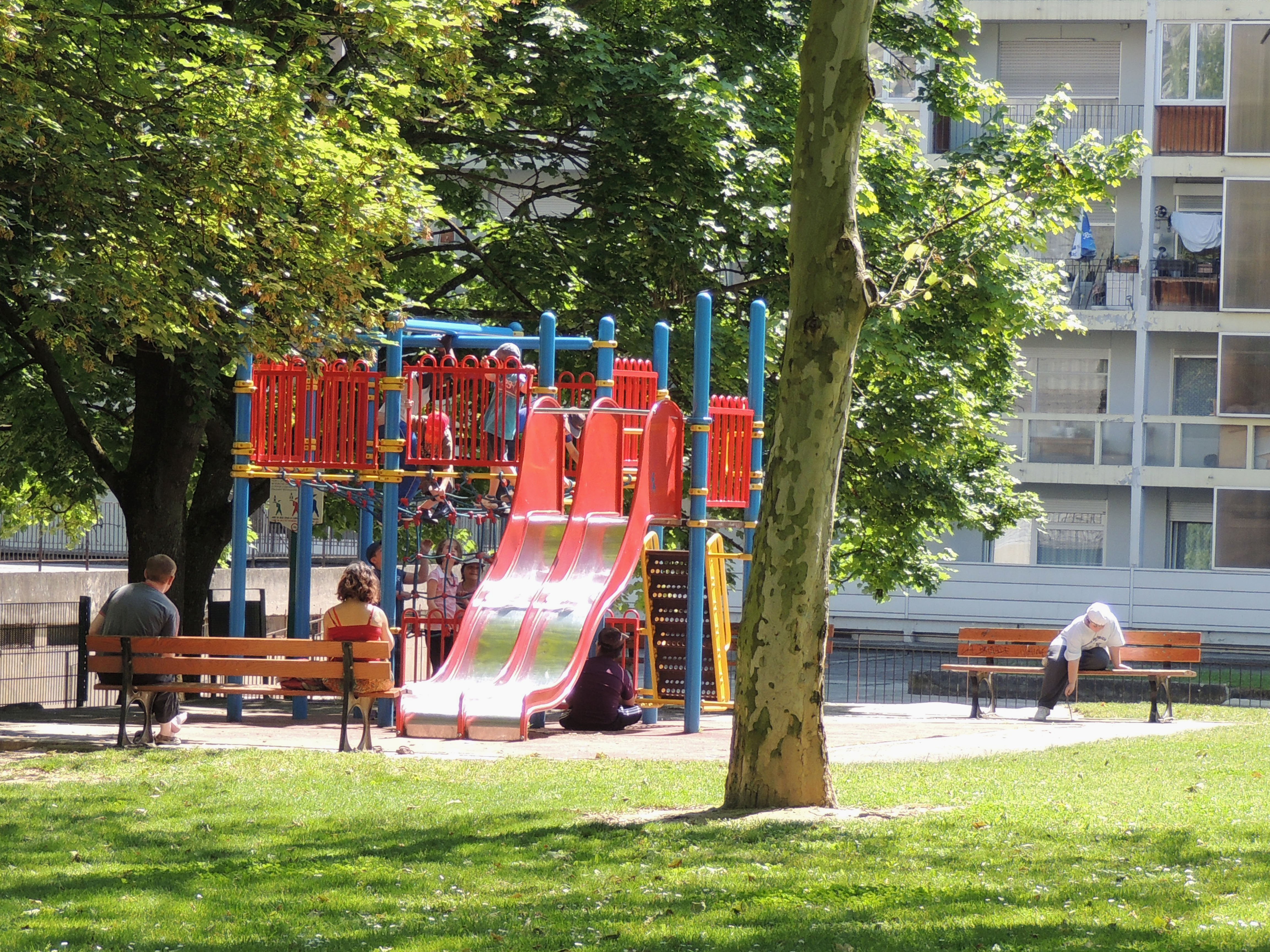 2013 Mulhouse Coteaux ParcJeux04