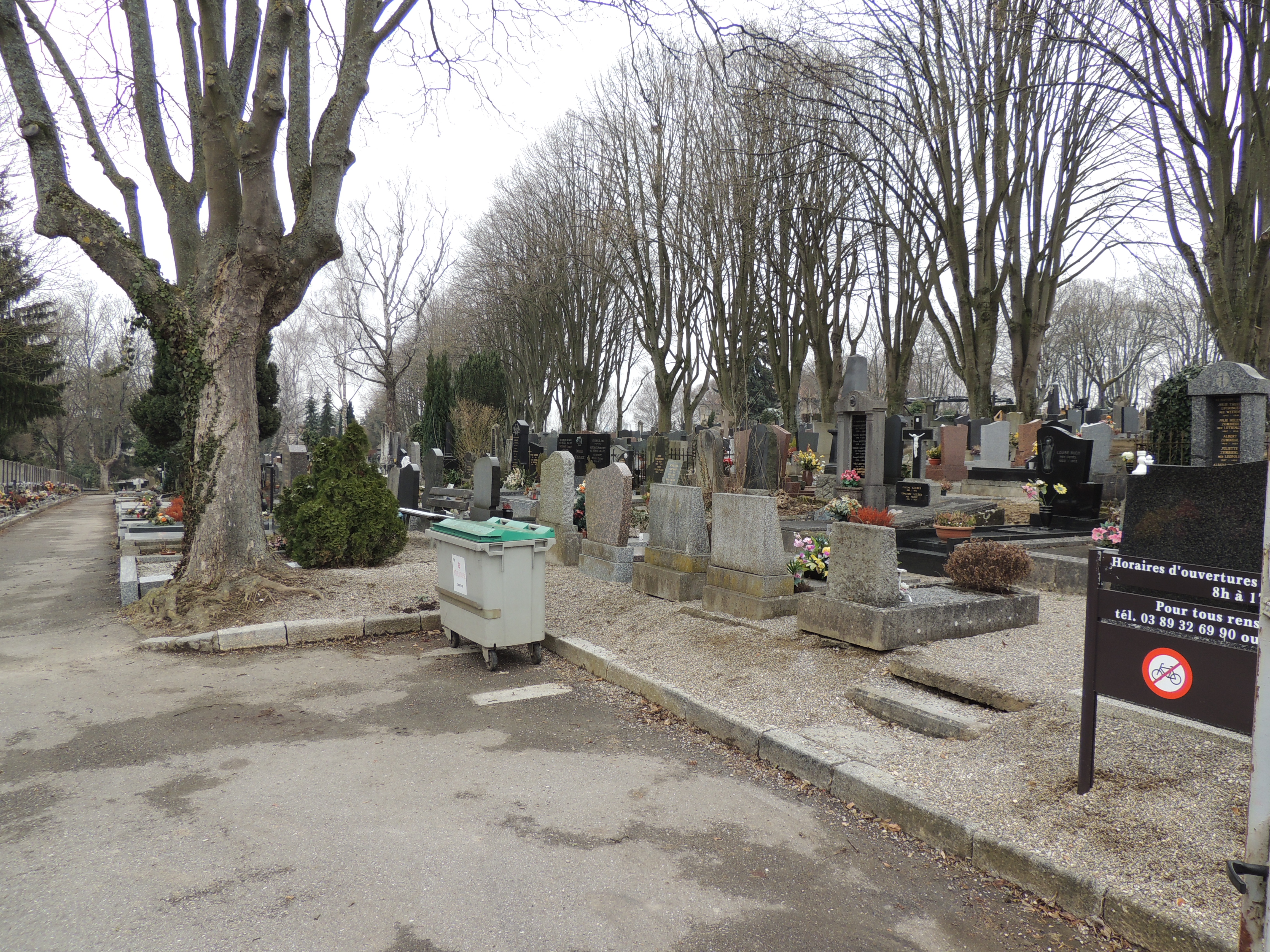 2013 Mulhouse Dornach cimetière 1