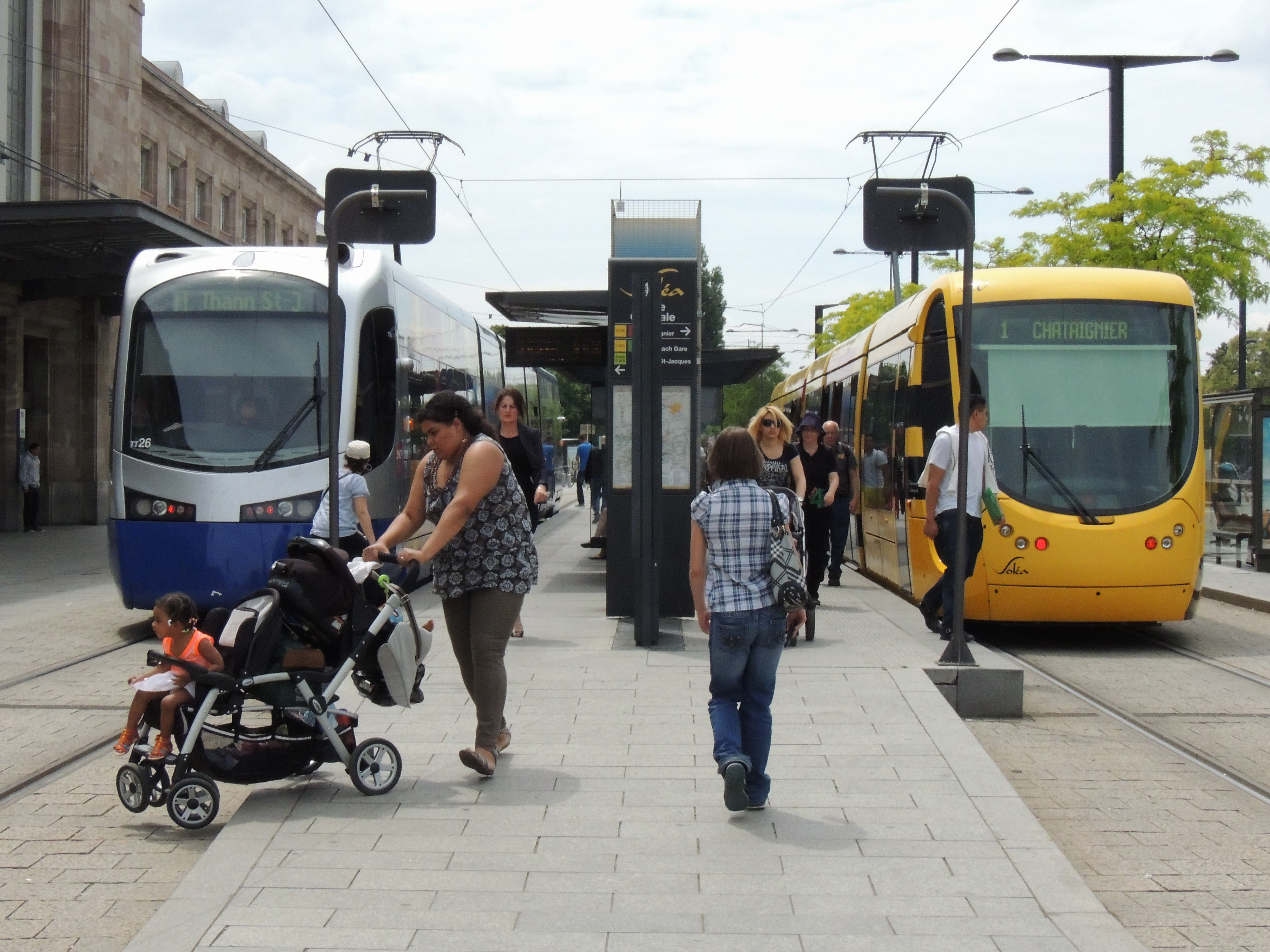 2013 Mulhouse GareTramTrain02