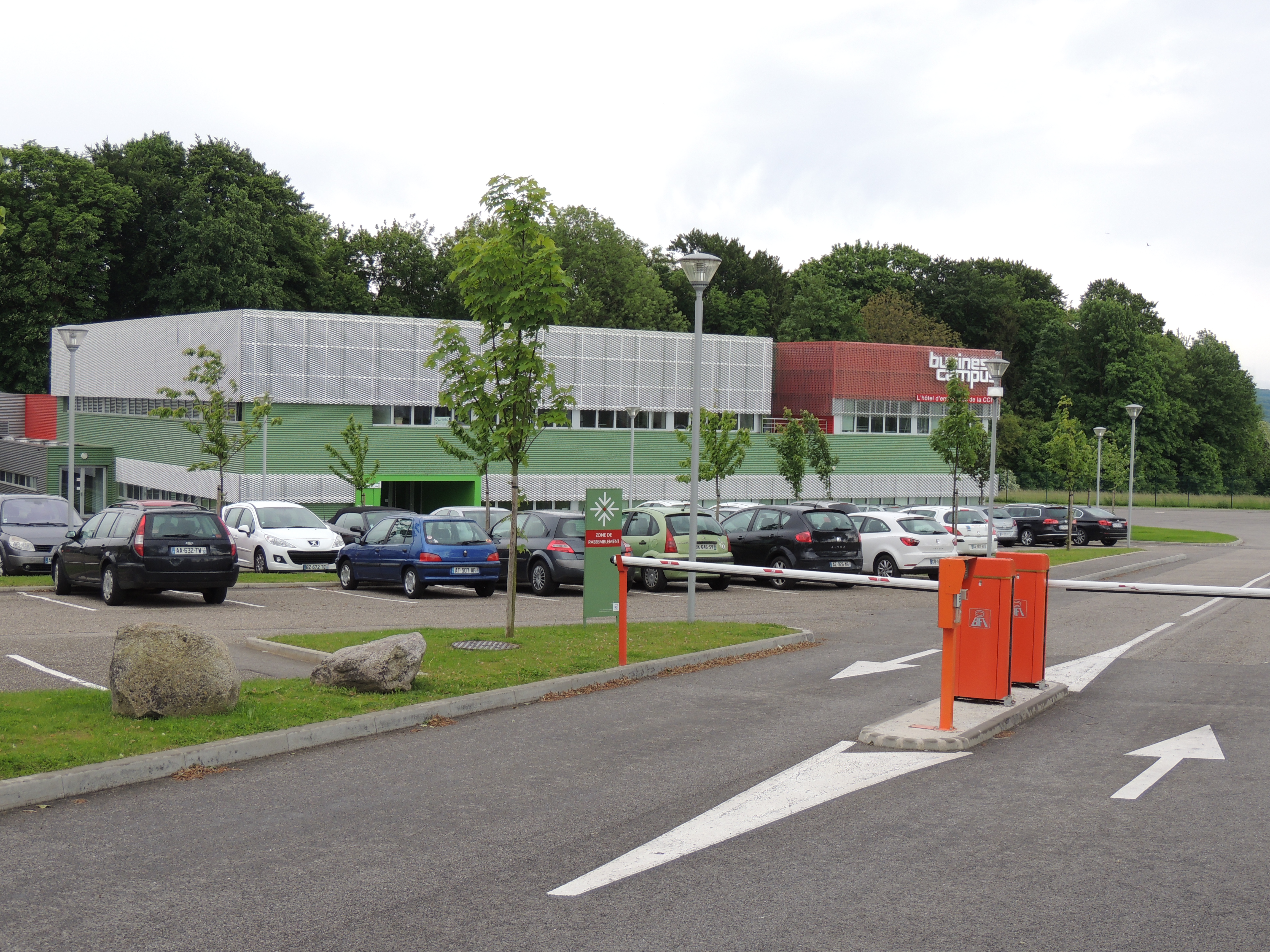 2013 Mulhouse Illberg Business Campus01