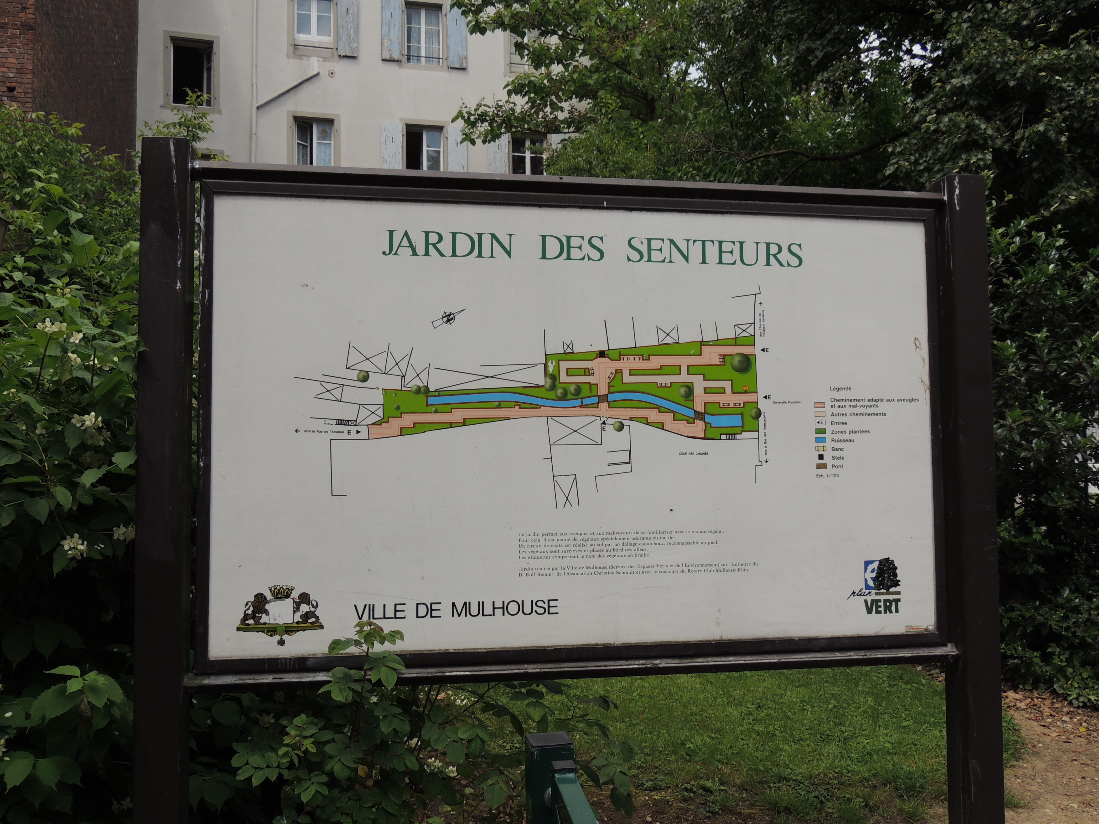 2013 Mulhouse JardinDesSenteurs03