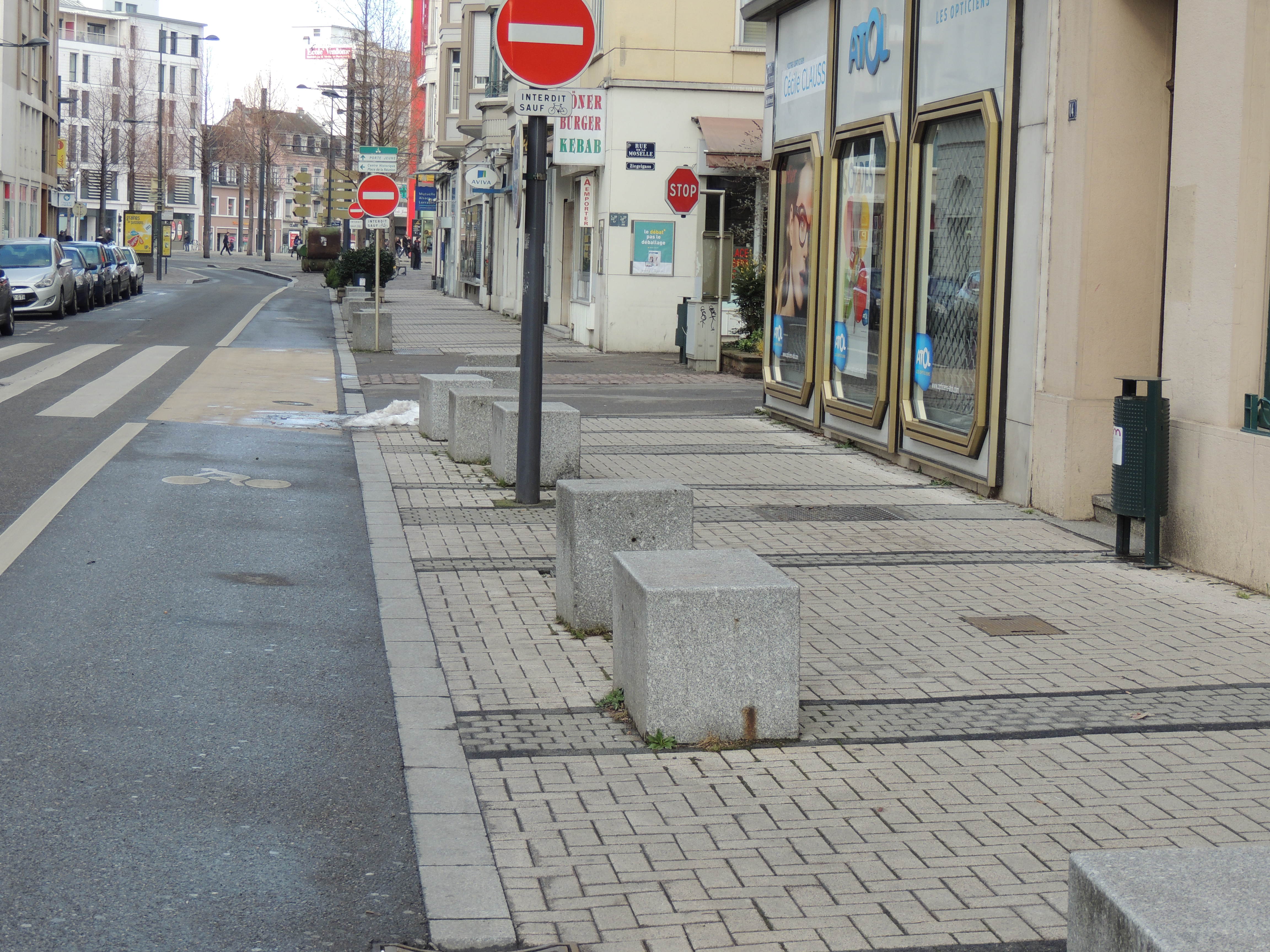 2013 Mulhouse mobilier urbain1