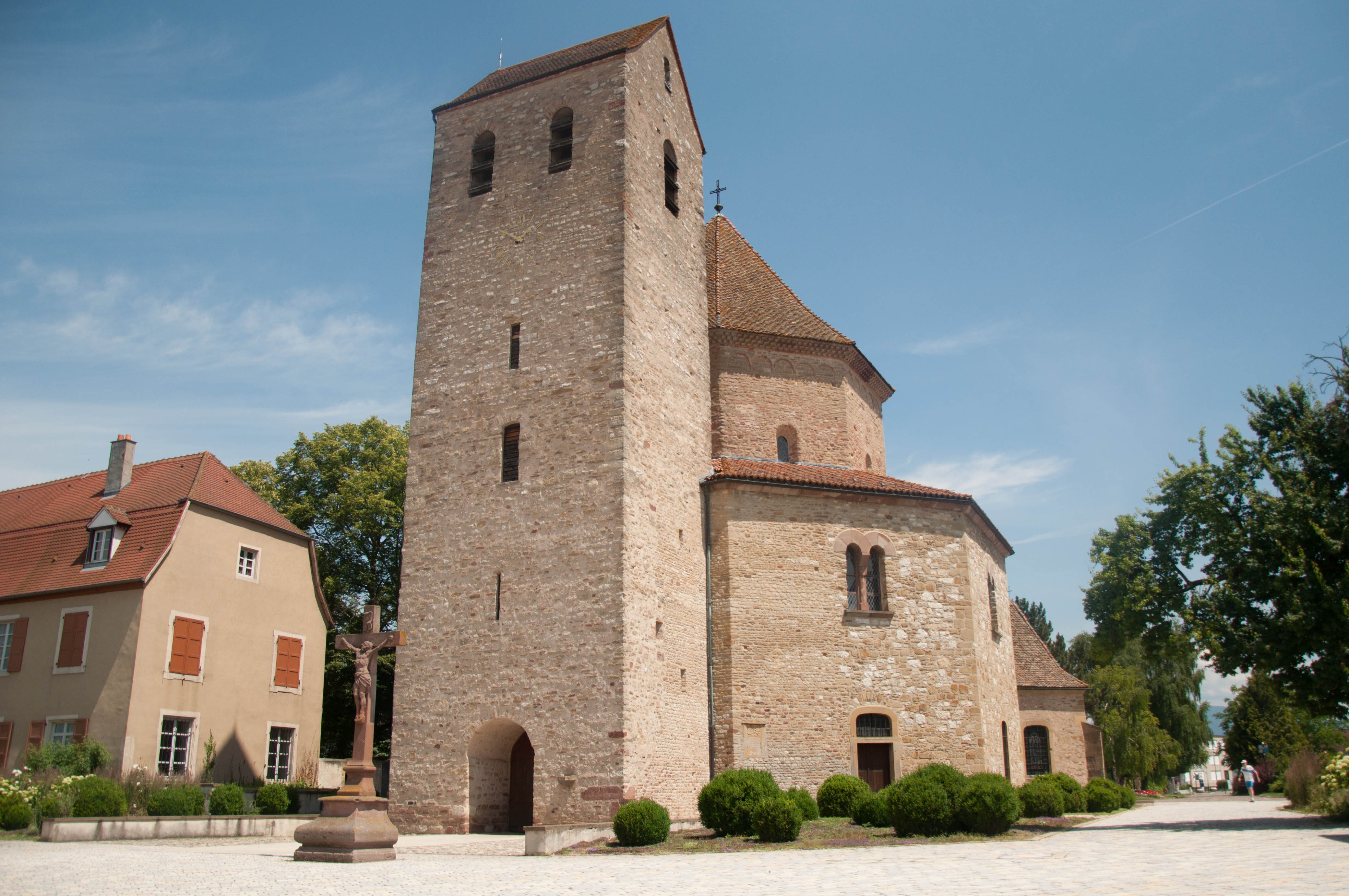 2013 Ottmarsheim Abbatiale01