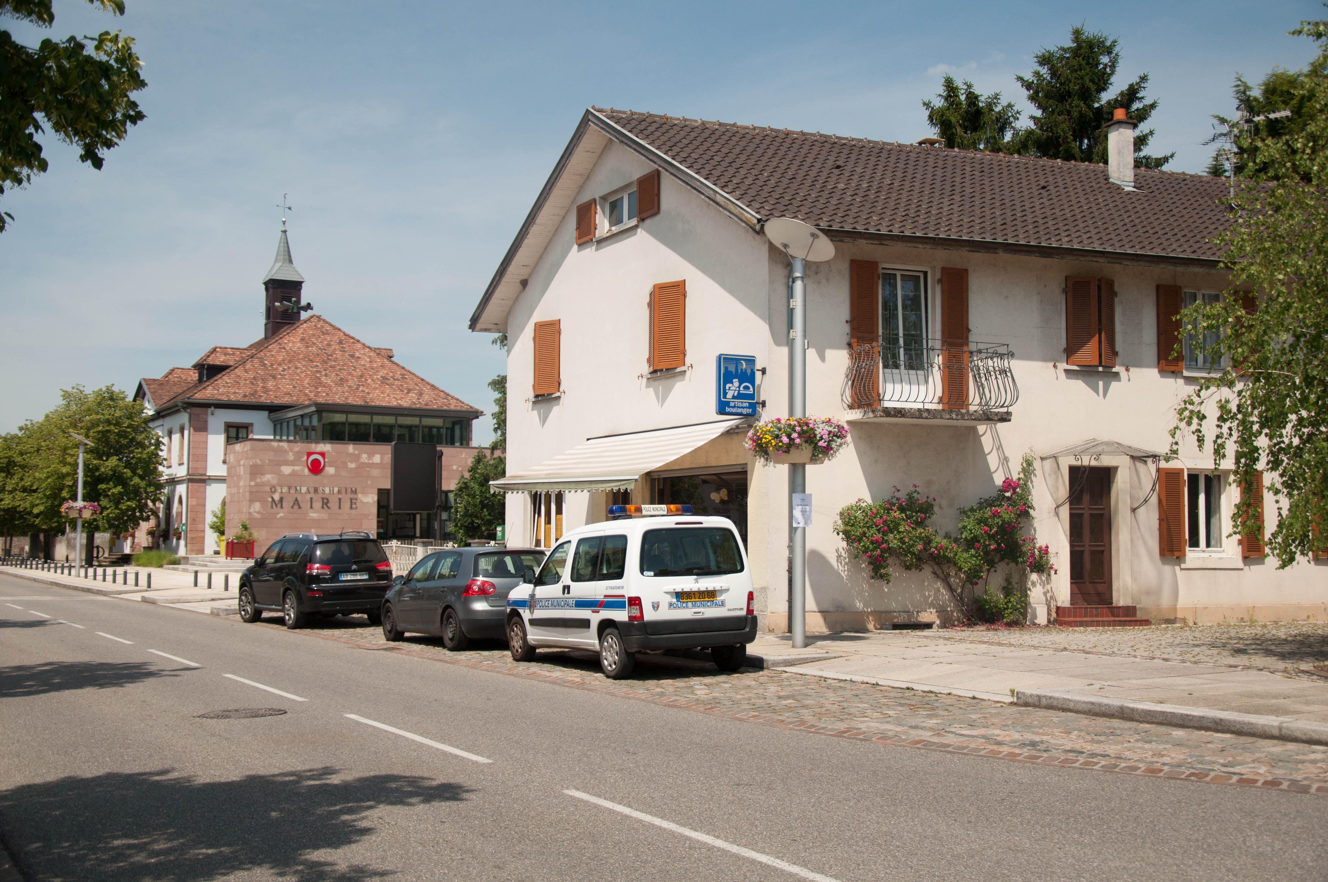 2013 Ottmarsheim RueGalDeGaulle02