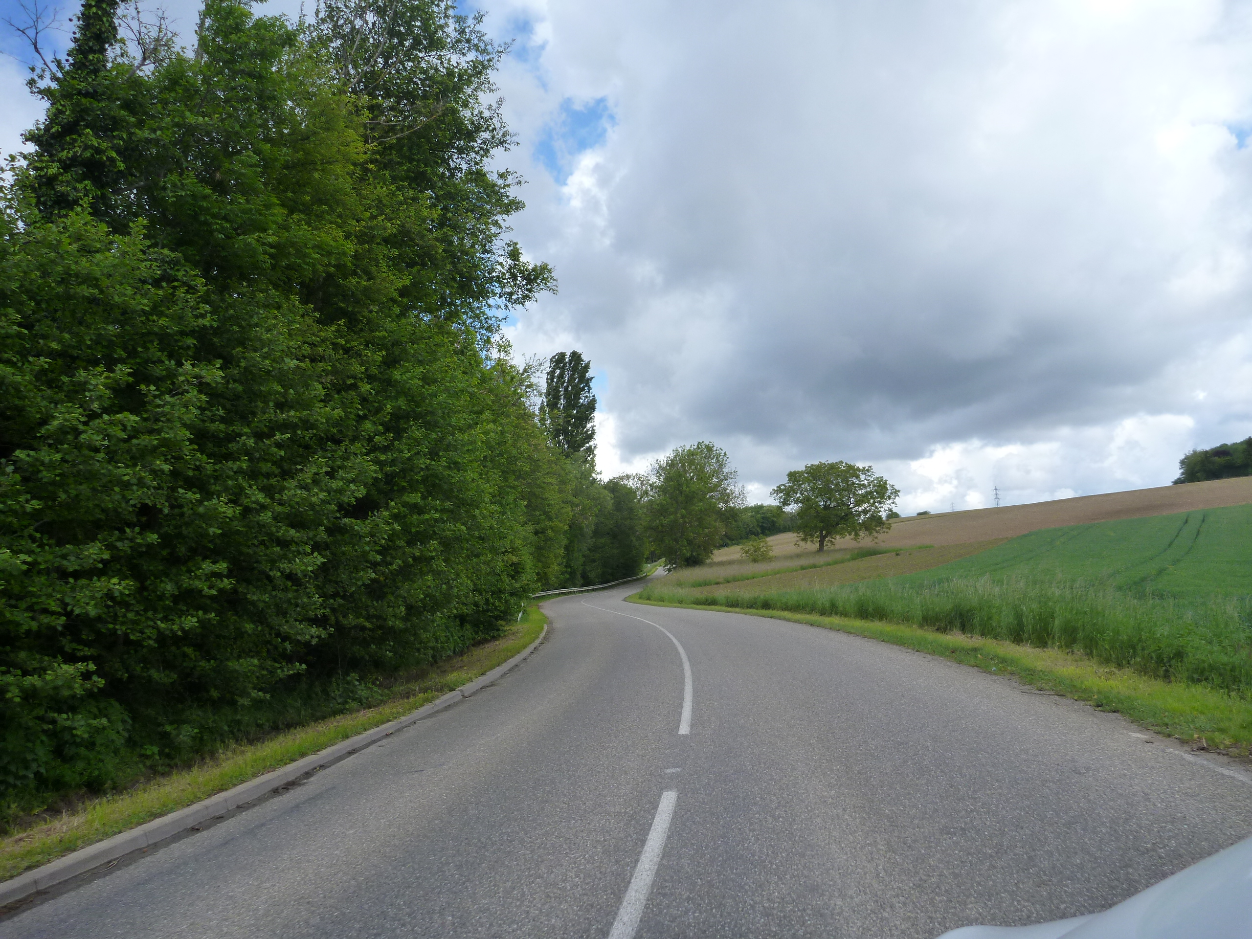 2014 Steinbrunn Le Bas voie de circulation - route 20