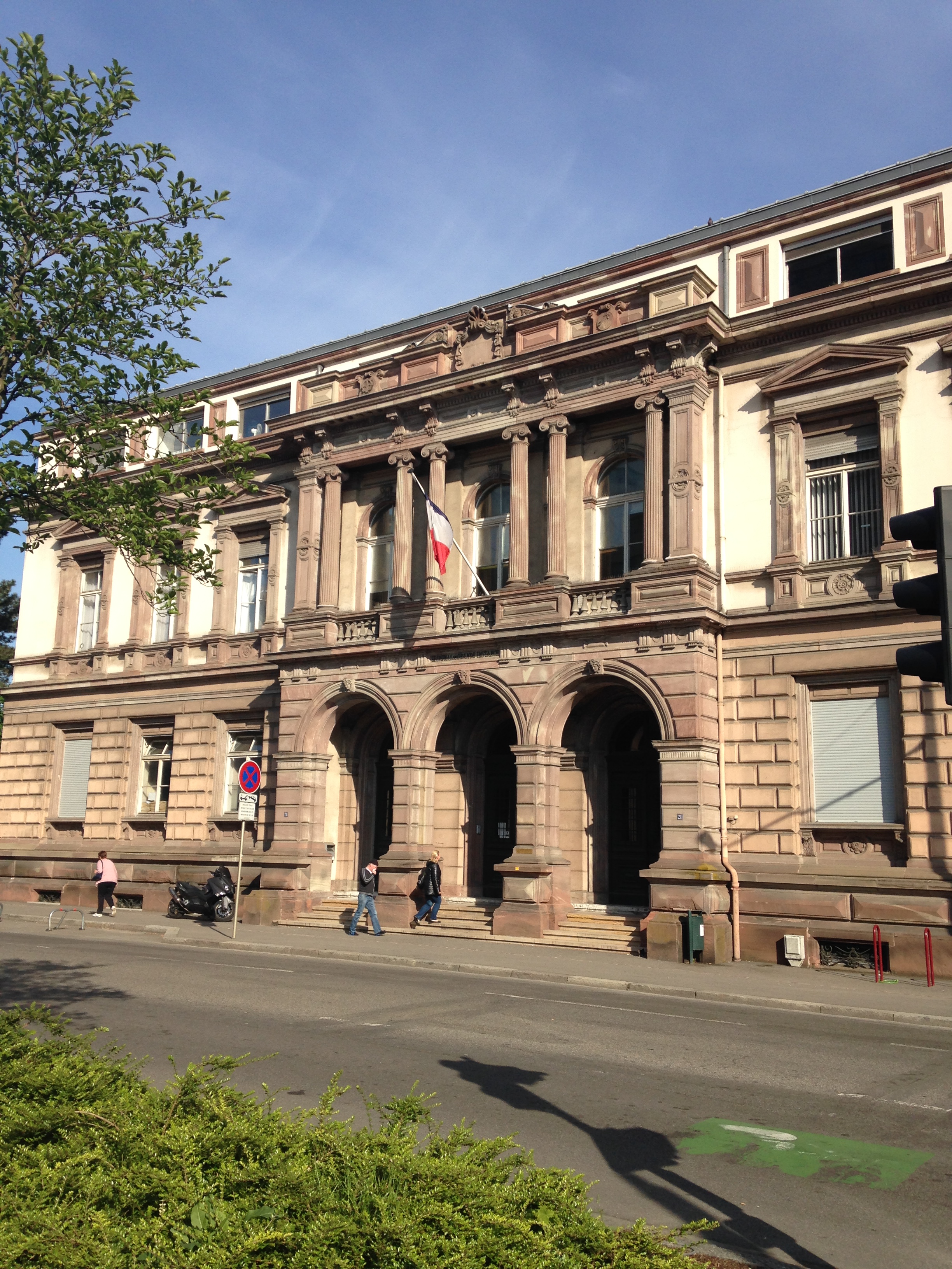 2016 Mulhouse tribunal