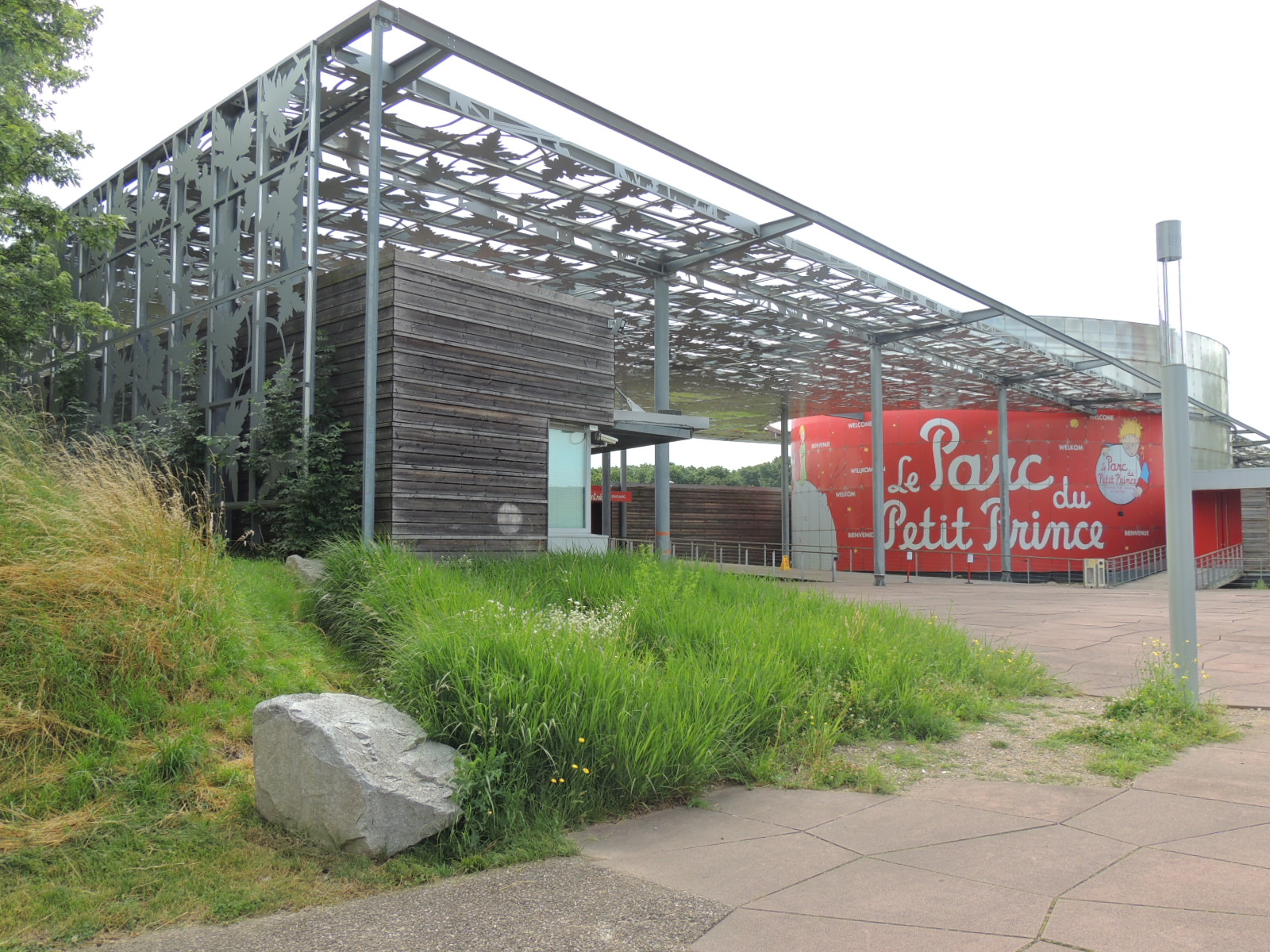 2016 Ungersheim  Parc Petit Prince bâtiment accueil