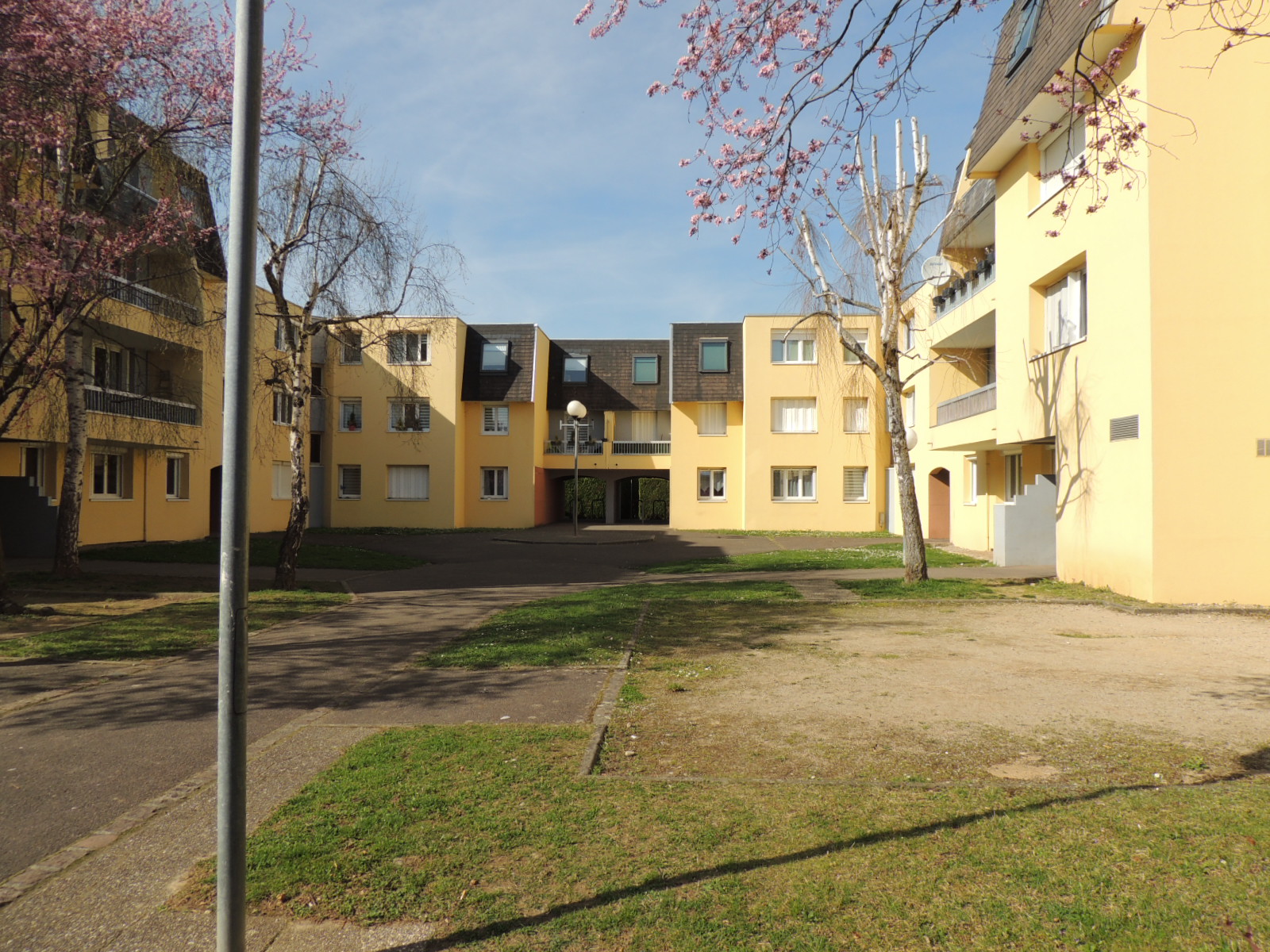 2017 Rixheim Square-Rue-Ottmarsheim