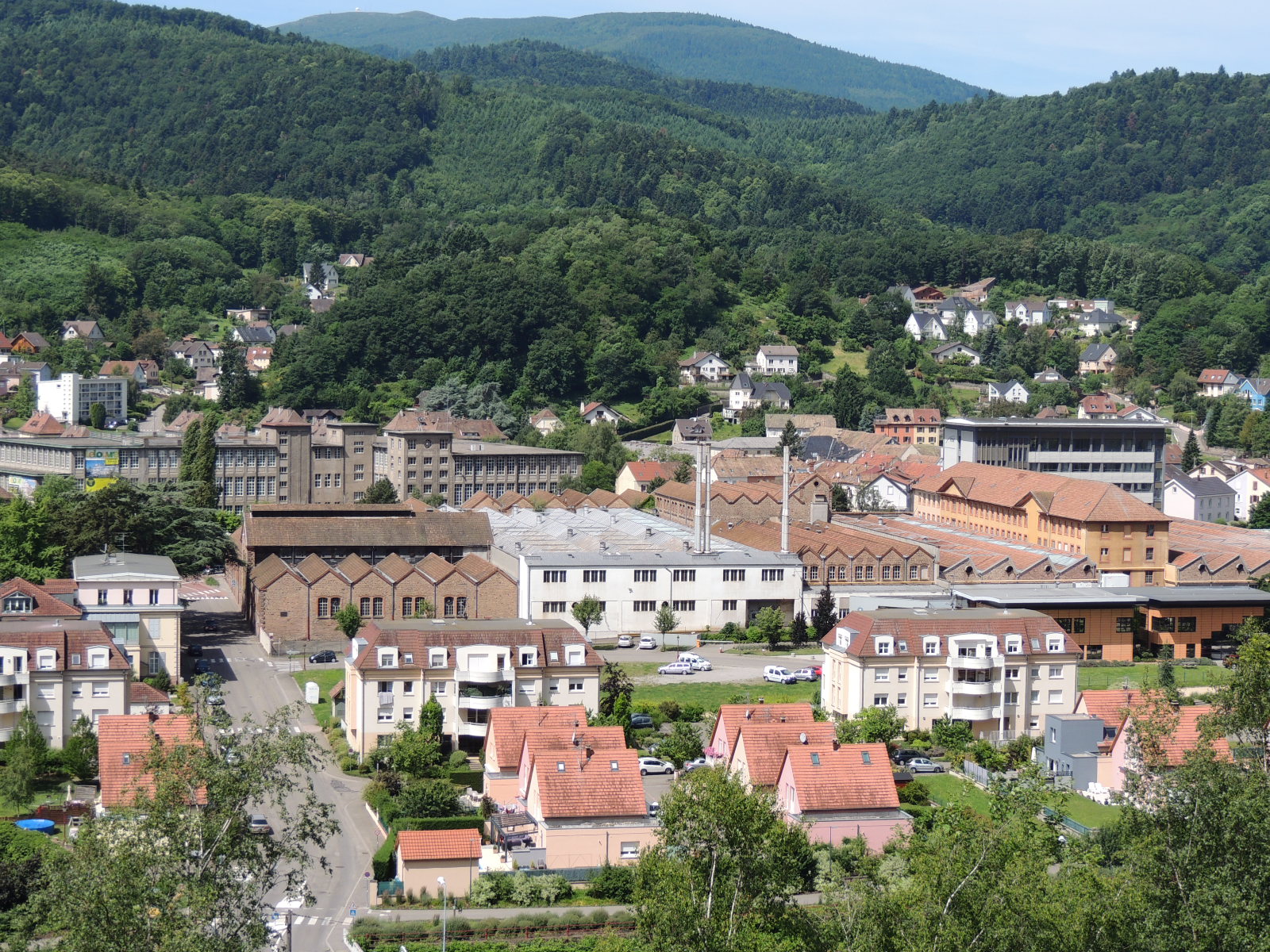 2017Guebwiller point de vue coteaux, vignobles, industrie