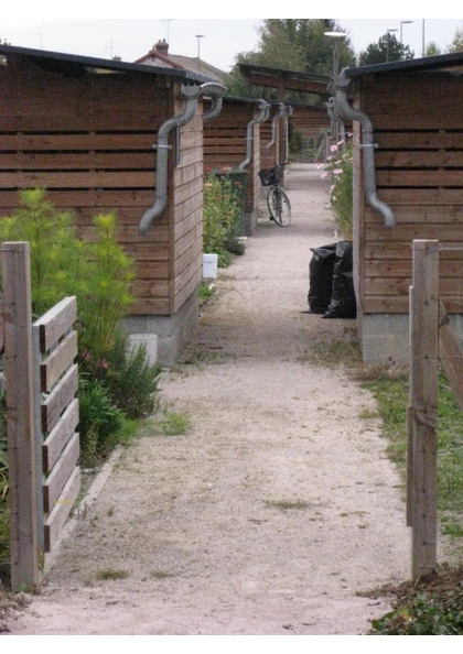 2007 Chalon-sur-Saône ZAC Saint Jean des Jardins cabanon