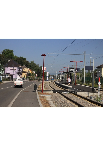 2011 Mulhouse Dornach station tramtrain3