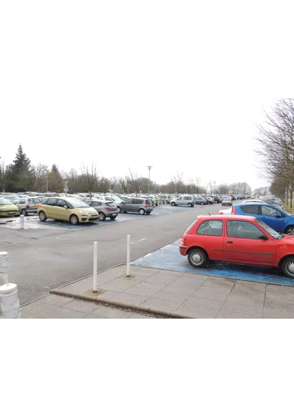 2013 Mulhouse hôpital parkingvisiteurs6