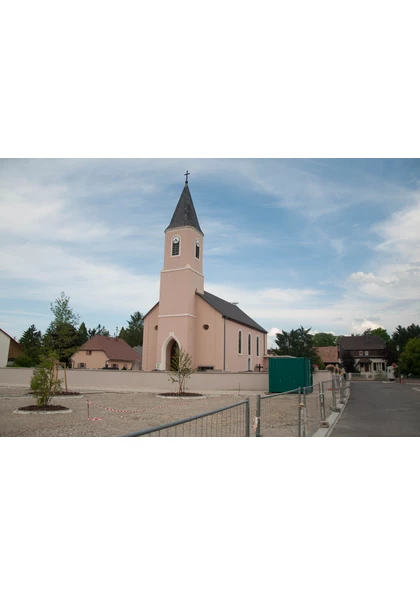 2013 Chalampe PlaceEglise01