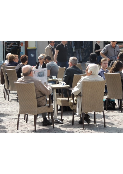 2014 Mulhouse terrasse de café place de la Réunion 3