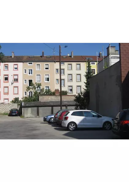 2015 Mulhouse rue de Bâle parking privé 4