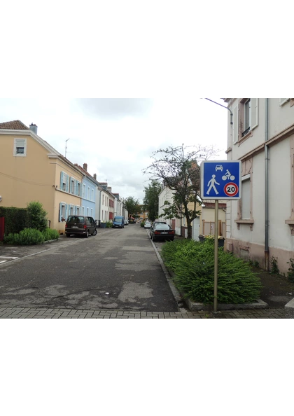 2016 Mulhouse Dornach places de stationnement 1