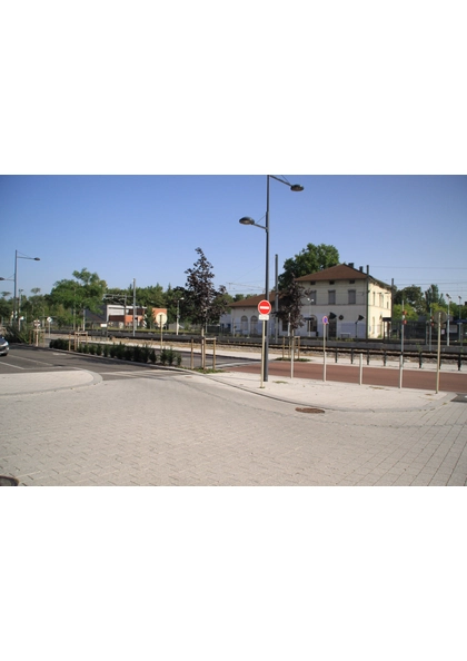 2011 Mulhouse Dornach station tram train 8