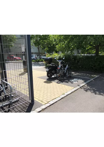 2019 Habsheim Emplacement deux roues