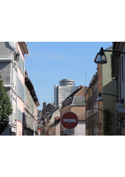 2019 Mulhouse Rue des Trois Rois vu sur la Tour de l'Europe